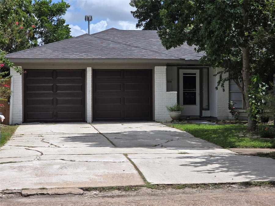 Property photo for 12123 Sea Shore Drive, Houston, TX