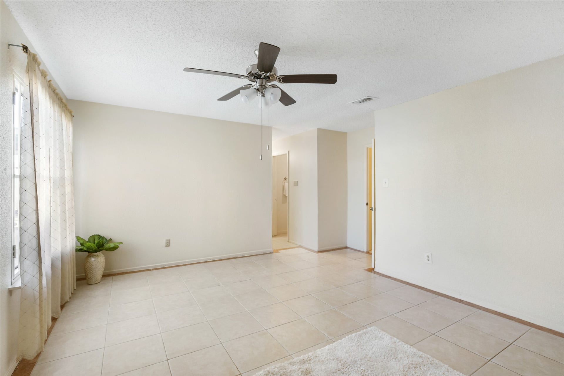 It is incredibly spacious, and provides a great amount of space for your personal items!