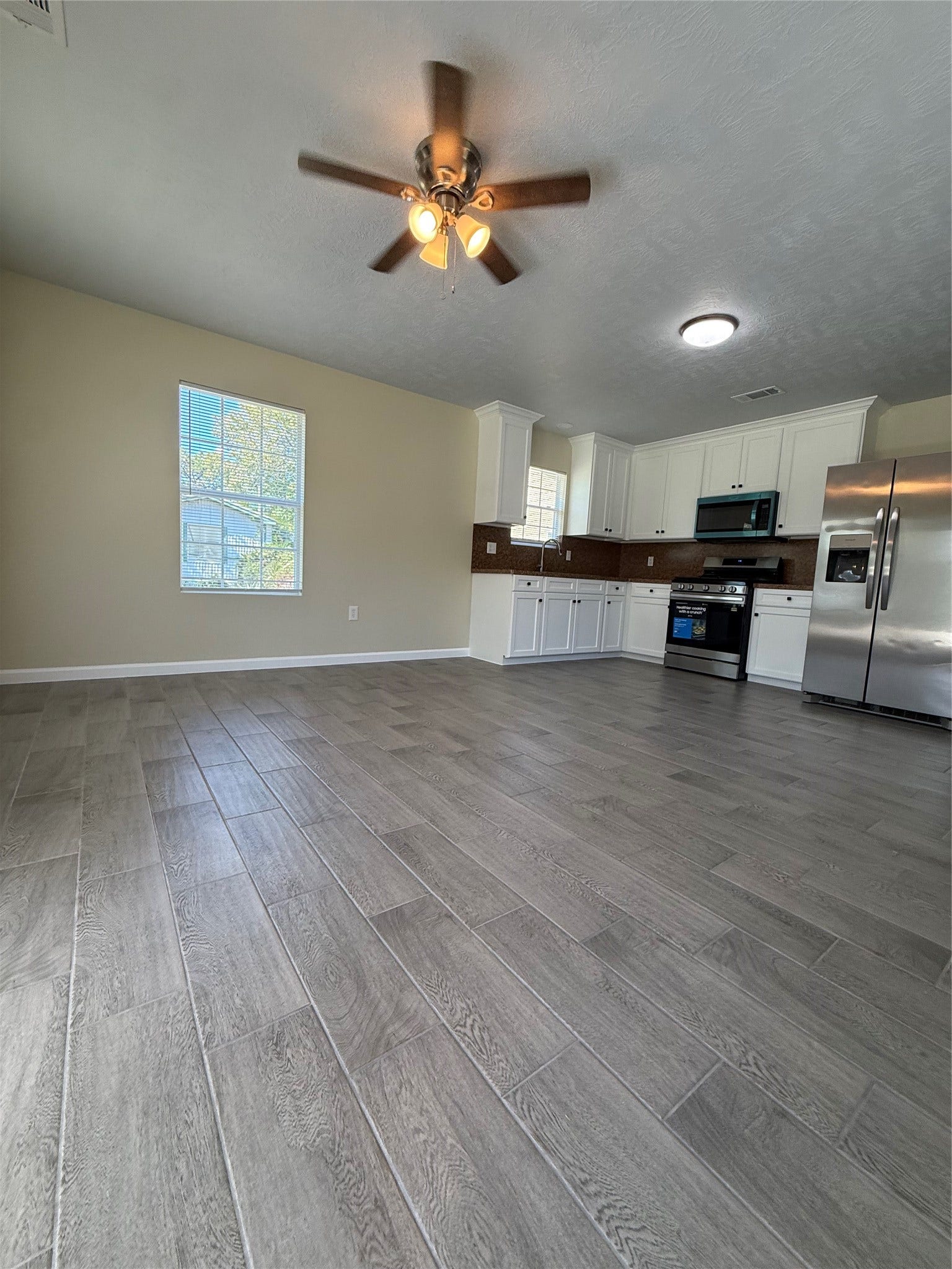 310 Misty Day Lane, Crosby, TX 77532 310 Misty Day Lane, Crosby, TX 77532