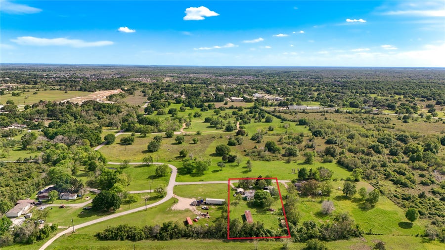 Property photo for 7520 Hidden Trail, Fulshear, TX