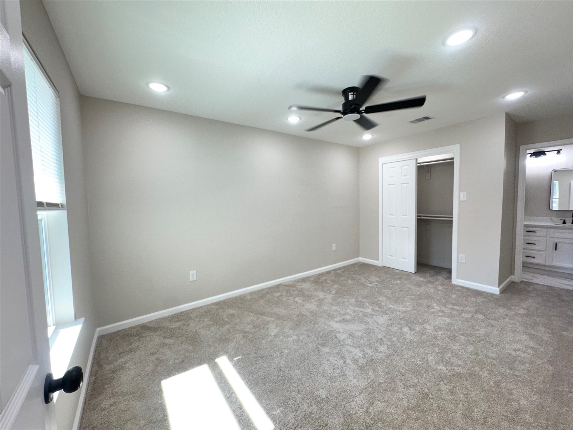 10629 Fairfax Street, Houston, TX 77029 10629 Fairfax Street, Houston, TX 77029