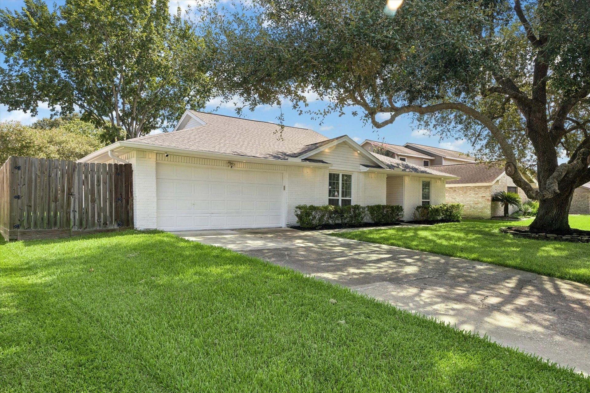 608 Tanglewood Drive, Friendswood, TX 77546 608 Tanglewood Drive, Friendswood, TX 77546