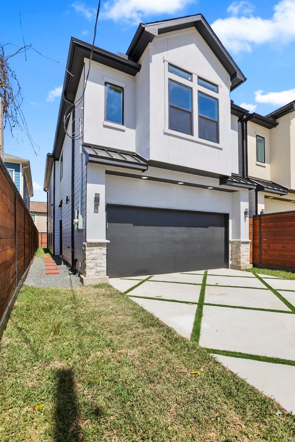 6611 Avenue O, Houston, TX 77011 6611 Avenue O, Houston, TX 77011