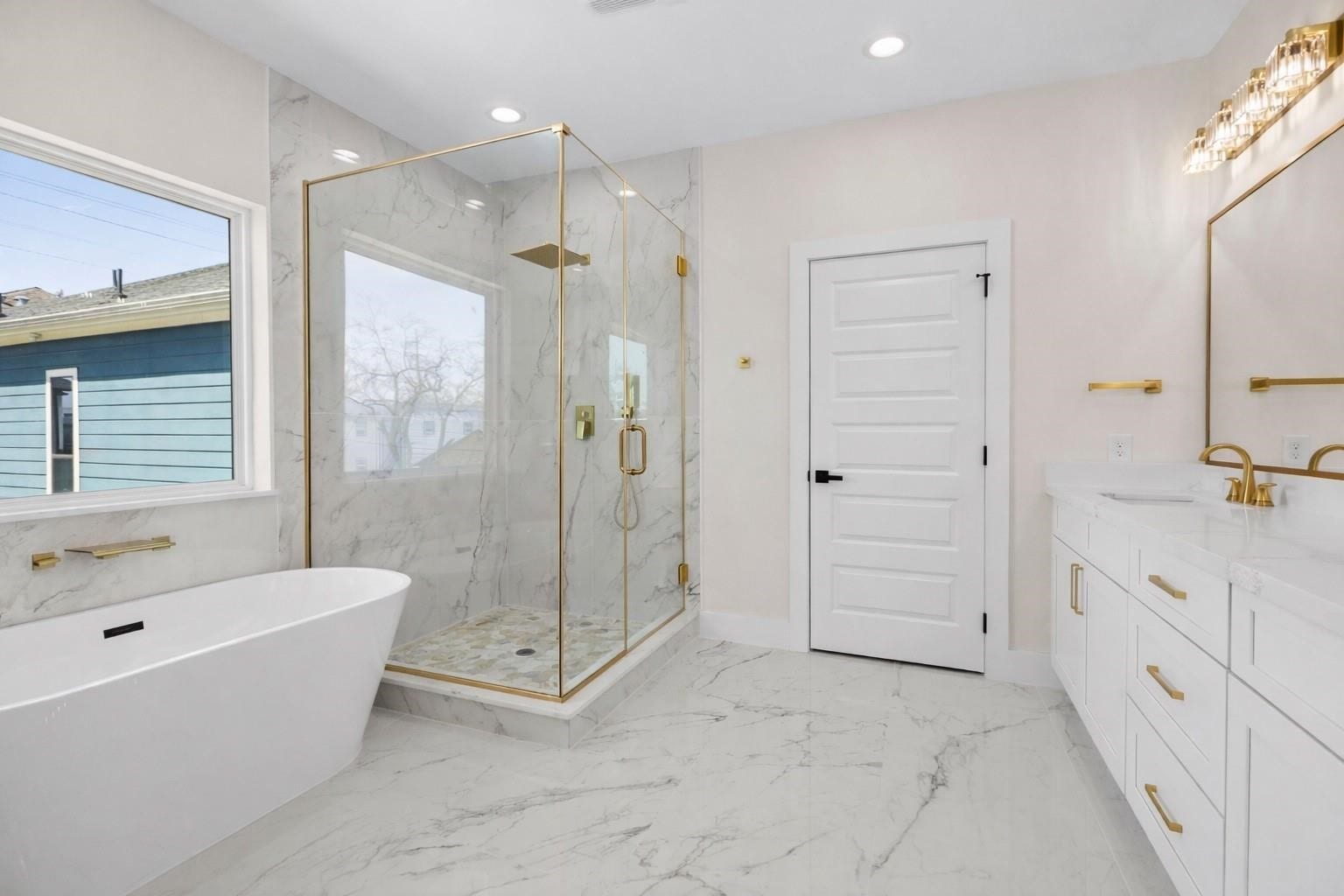 6611 Avenue O, Houston, TX 77011 6611 Avenue O, Houston, TX 77011