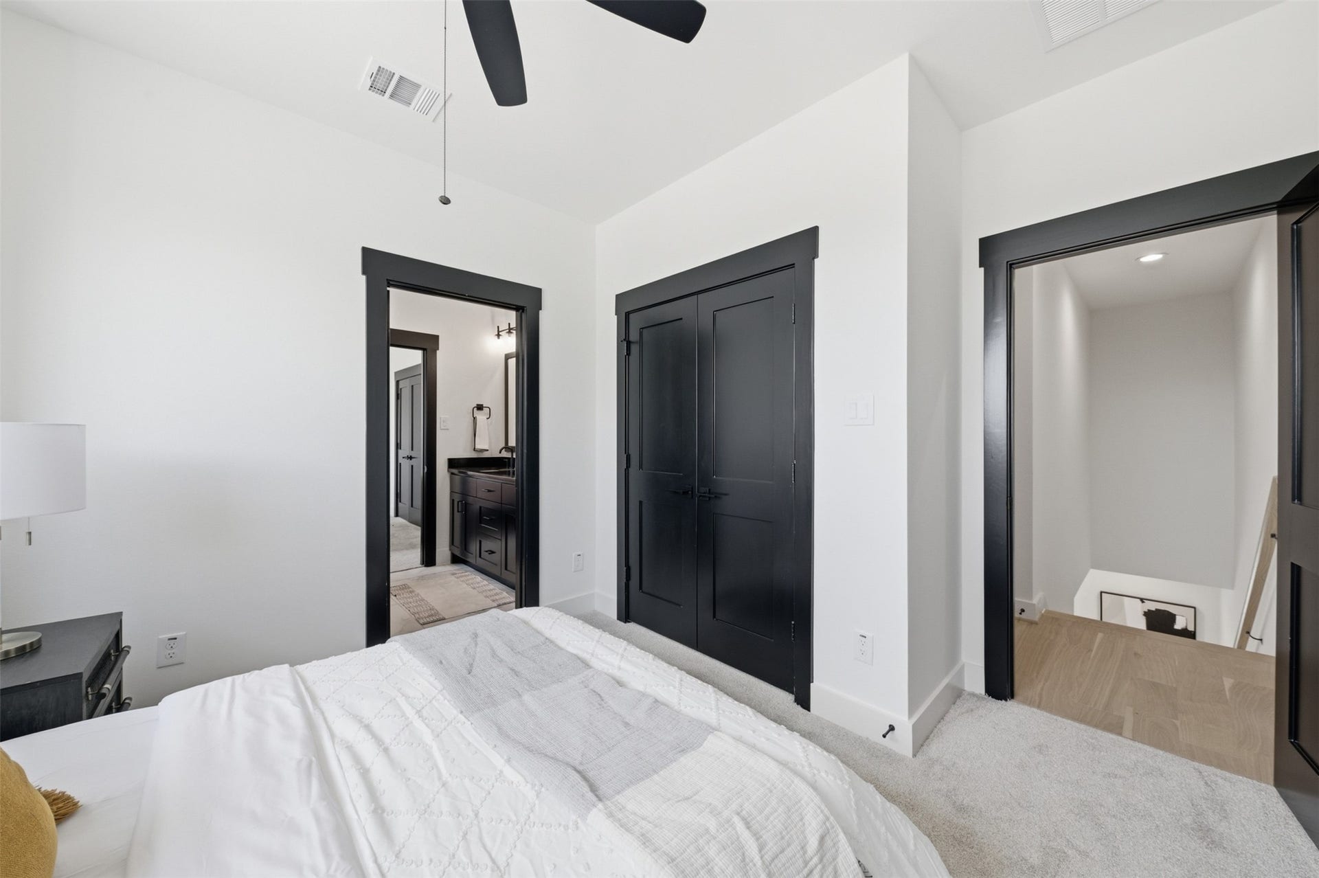 4605 Harrisburg Boulevard, #C, Houston, TX 77011 4605 Harrisburg Boulevard, #C, Houston, TX 77011