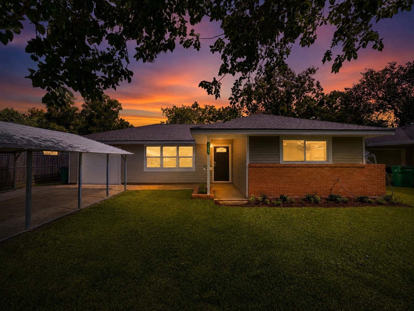 1108 Prune Street, La Marque, TX 77568 Home Front