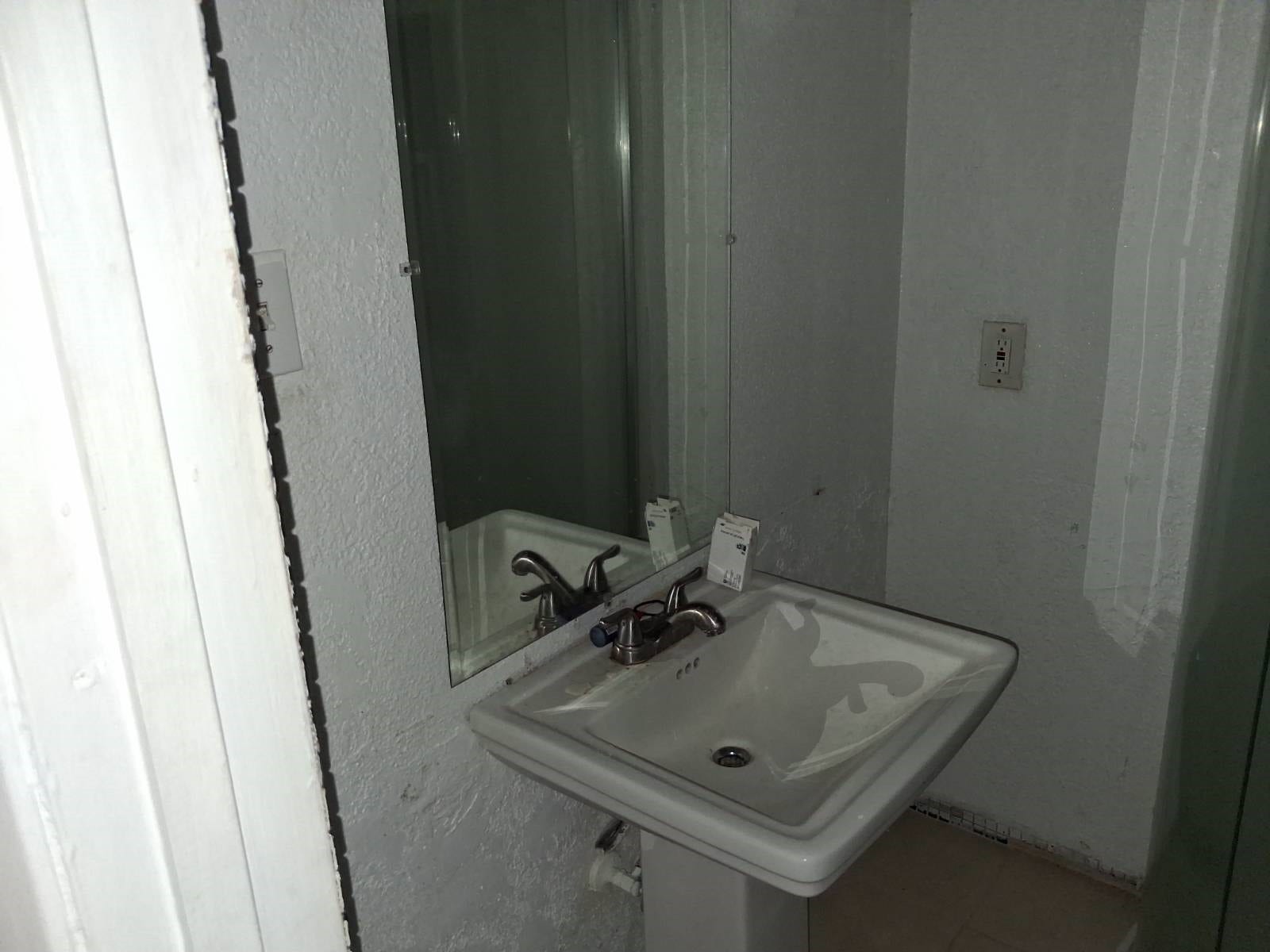 12215 Sandpiper Drive, #122, Houston, TX 77035 12215 Sandpiper Drive, #122, Houston, TX 77035