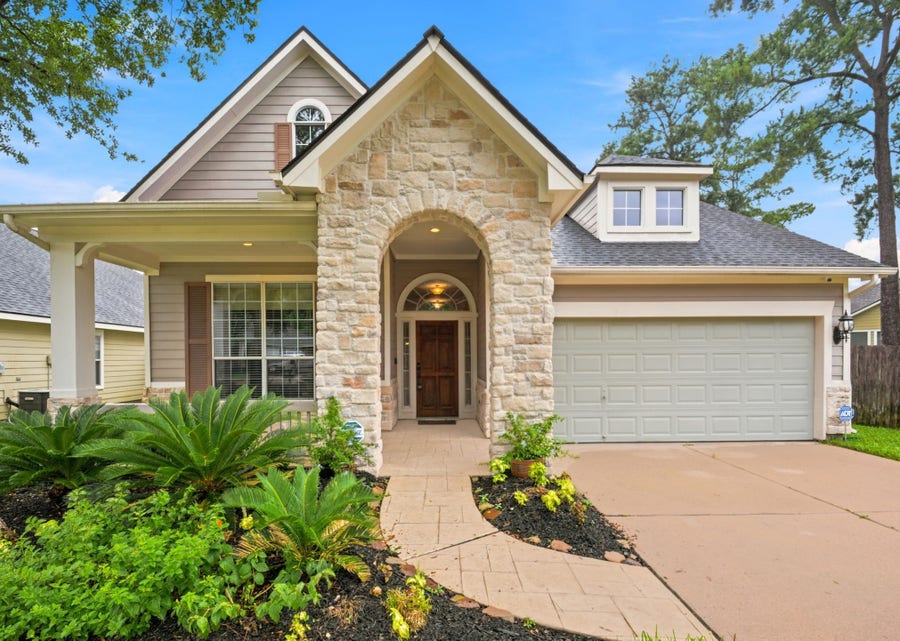 Property photo for 18843 Magnolia Arbor Lane, Tomball, TX