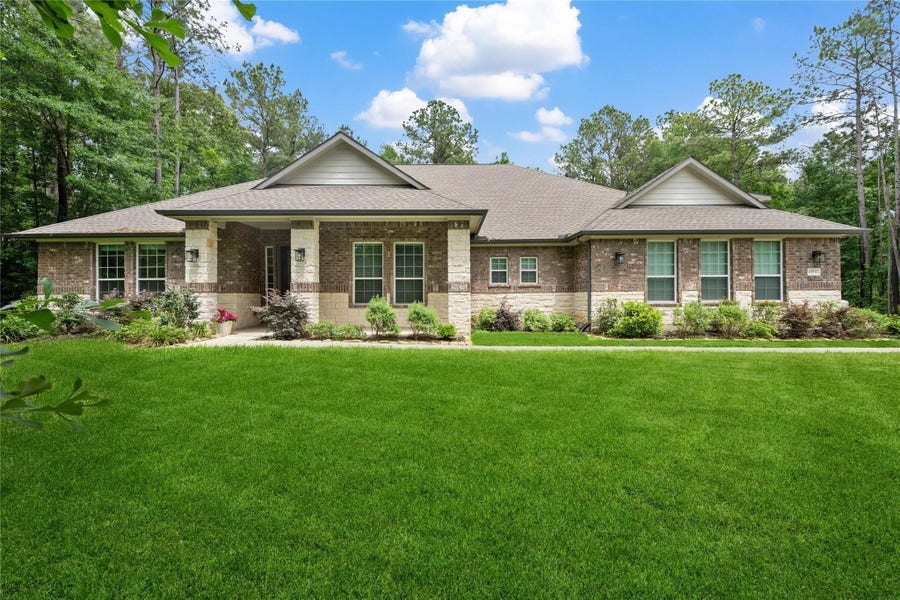 Property photo for 1574 Silver Creek Lane, Montgomery, TX