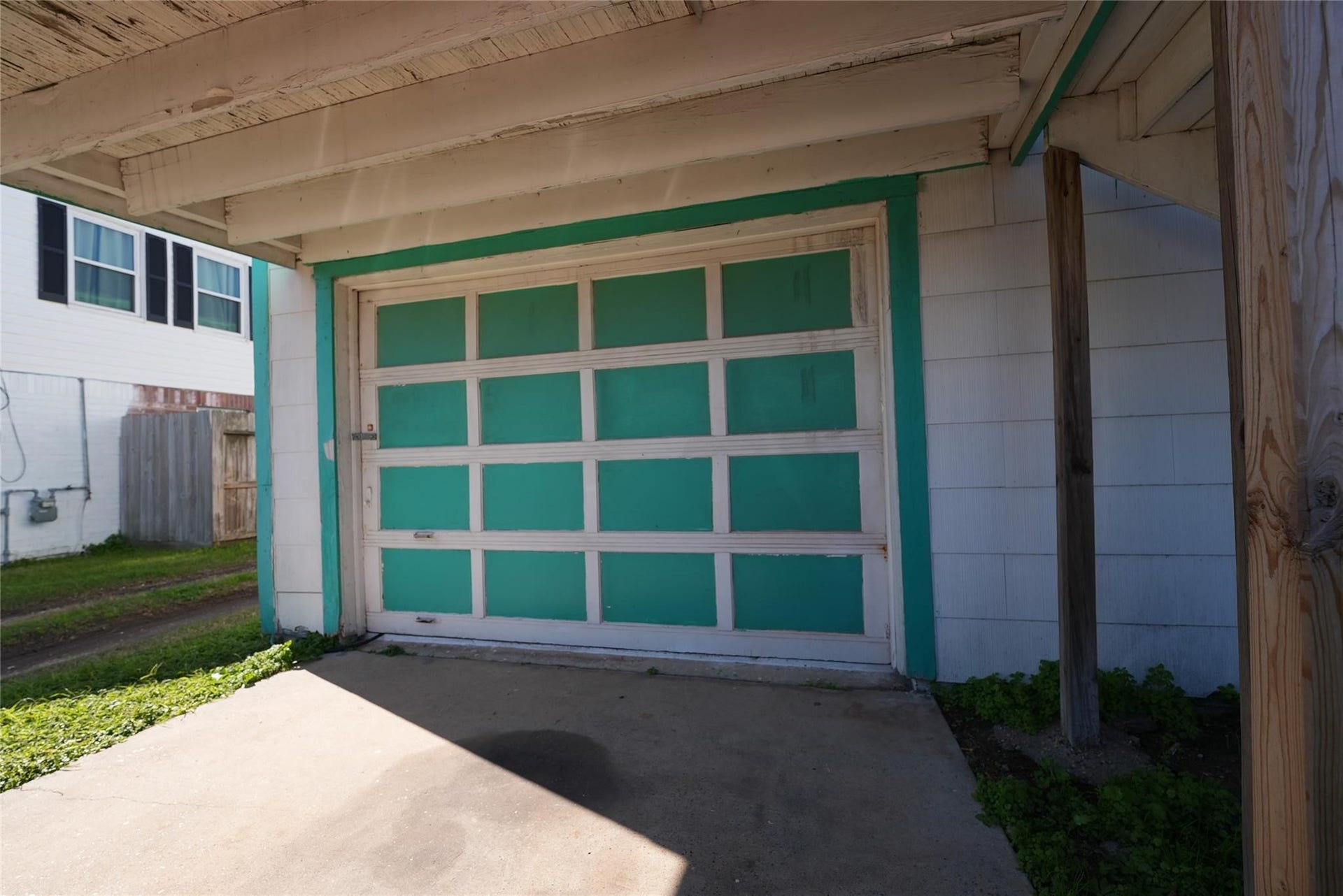 2313 67th Street, Galveston, TX 77551 2313 67th Street, Galveston, TX 77551