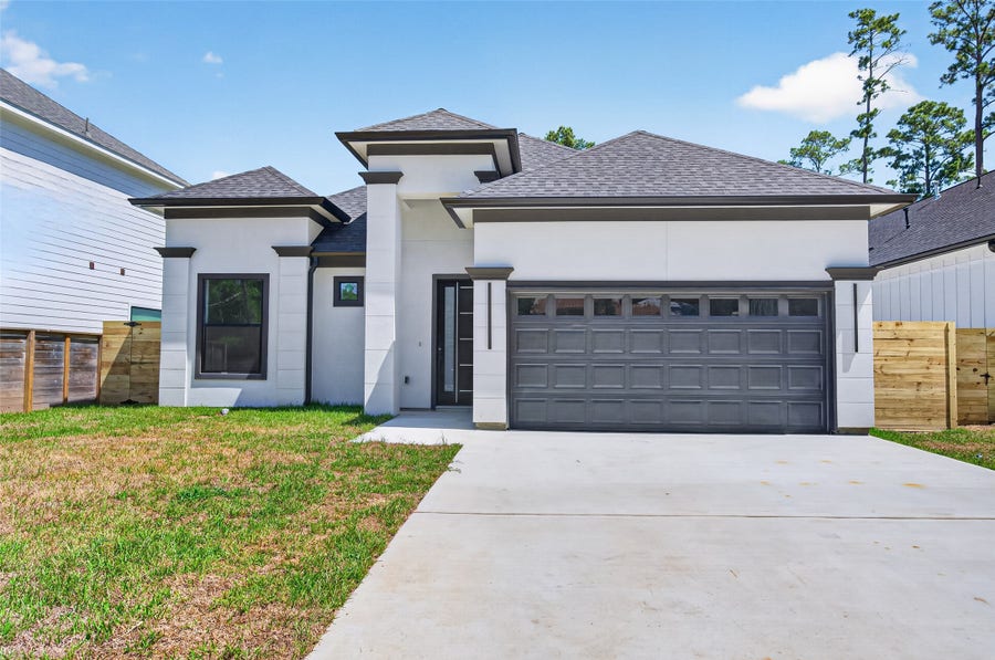 Property photo for 1424 Flamingo Street, Conroe, TX