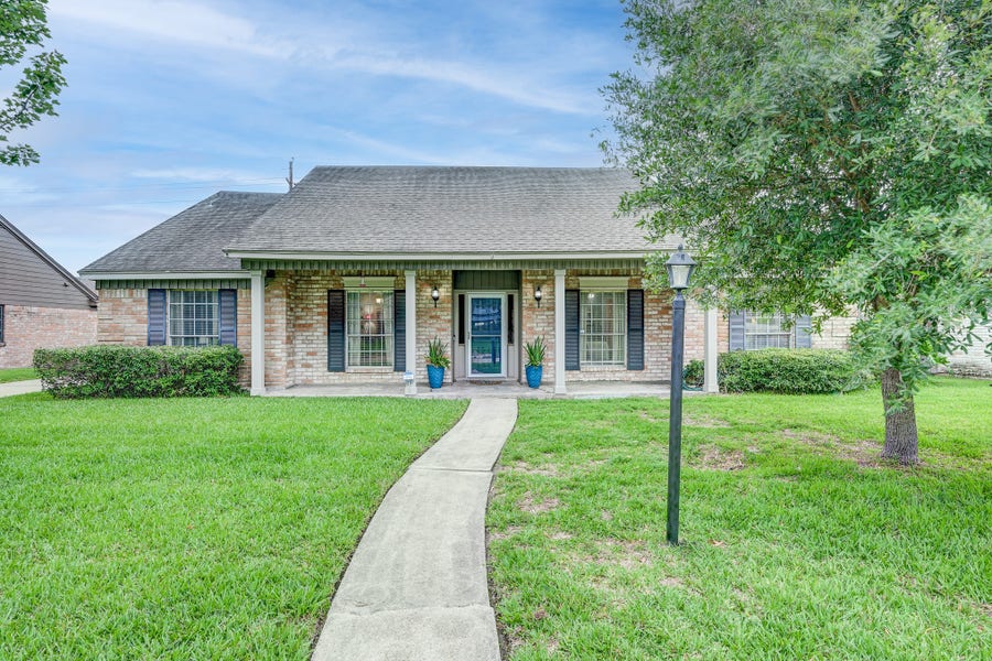 Property photo for 12906 Advance Drive, Houston, TX
