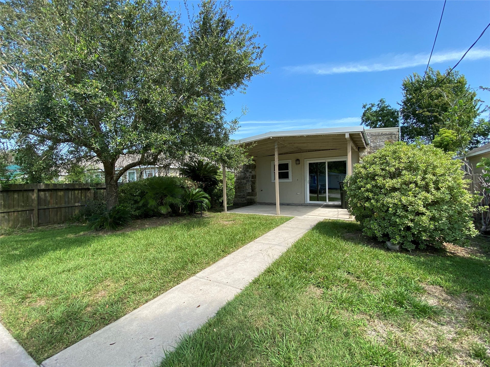 3815 Putnam Drive, Bacliff, TX 77518 3815 Putnam Drive, Bacliff, TX 77518