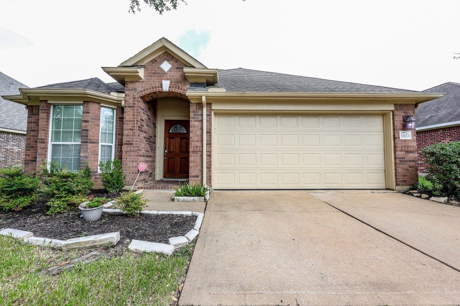 Property photo for 11123 Overland Trail Drive, Richmond, TX