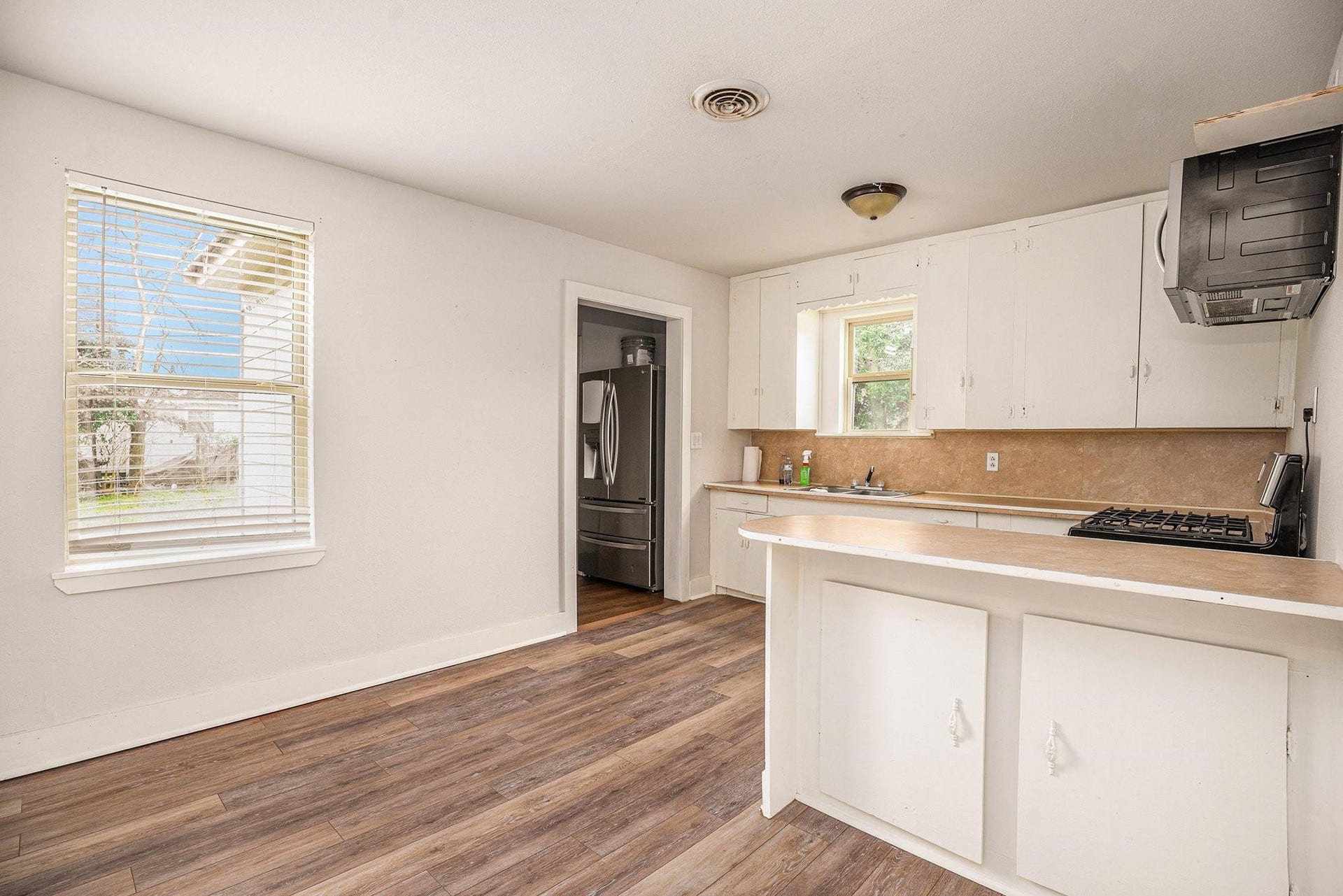 202 Beatrice Street, La Marque, TX 77568 202 Beatrice Street, La Marque, TX 77568