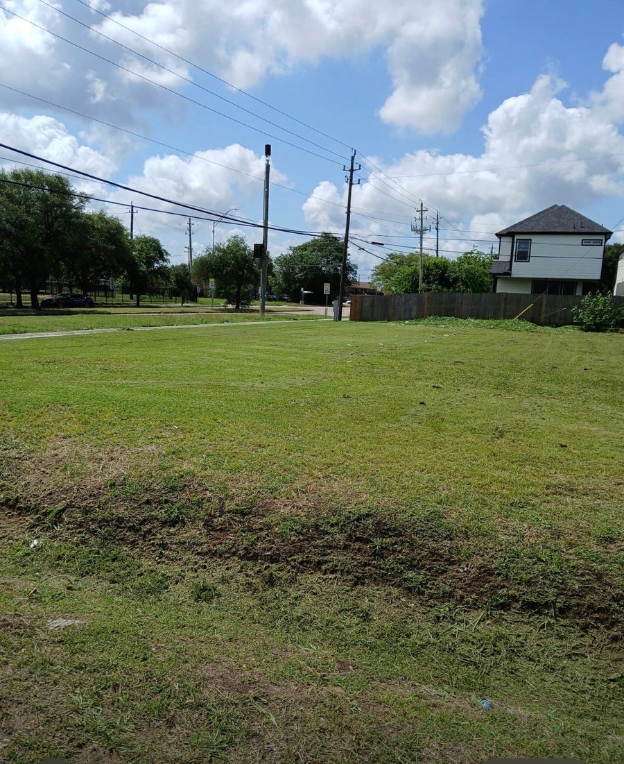 Property photo for 3702 Tangerine Avenue, Houston, TX