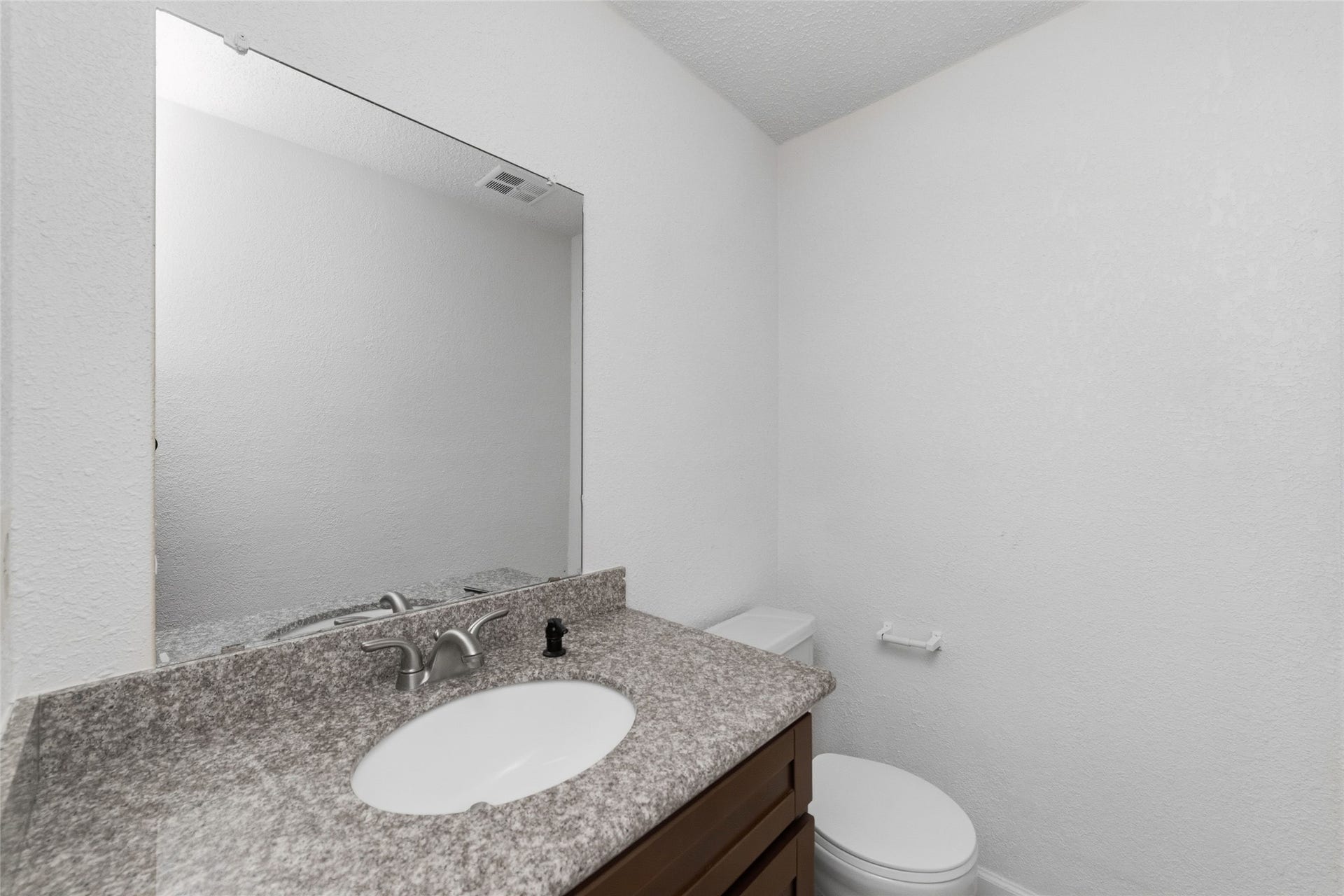 7700 Creekbend Drive, #70, Houston, TX 77071 7700 Creekbend Drive, #70, Houston, TX 77071