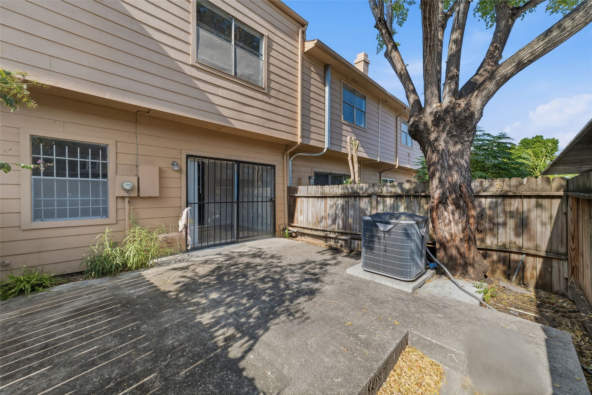 7700 Creekbend Drive, #70, Houston, TX 77071 7700 Creekbend Drive, #70, Houston, TX 77071
