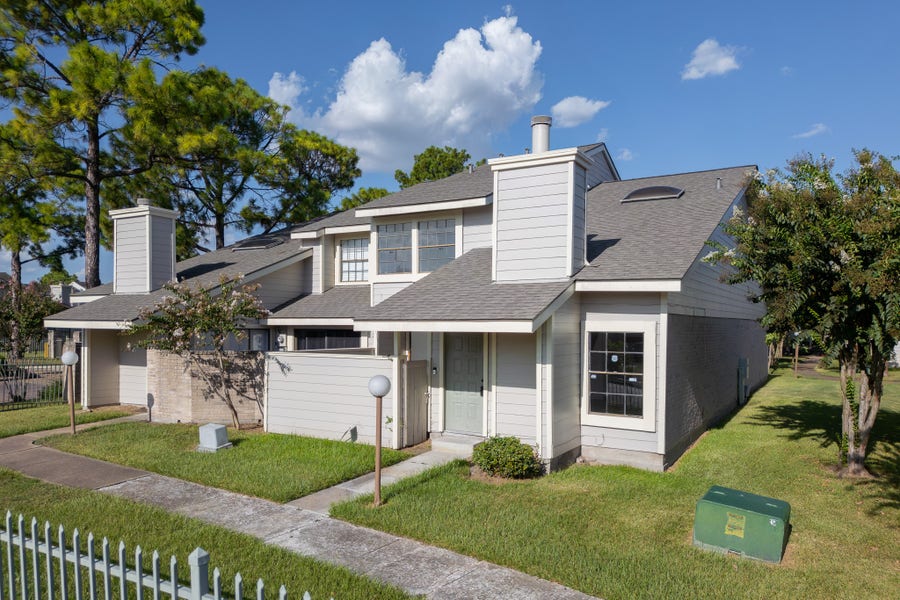 Property photo for 11901 Bob White Drive, #16-842, Houston, TX