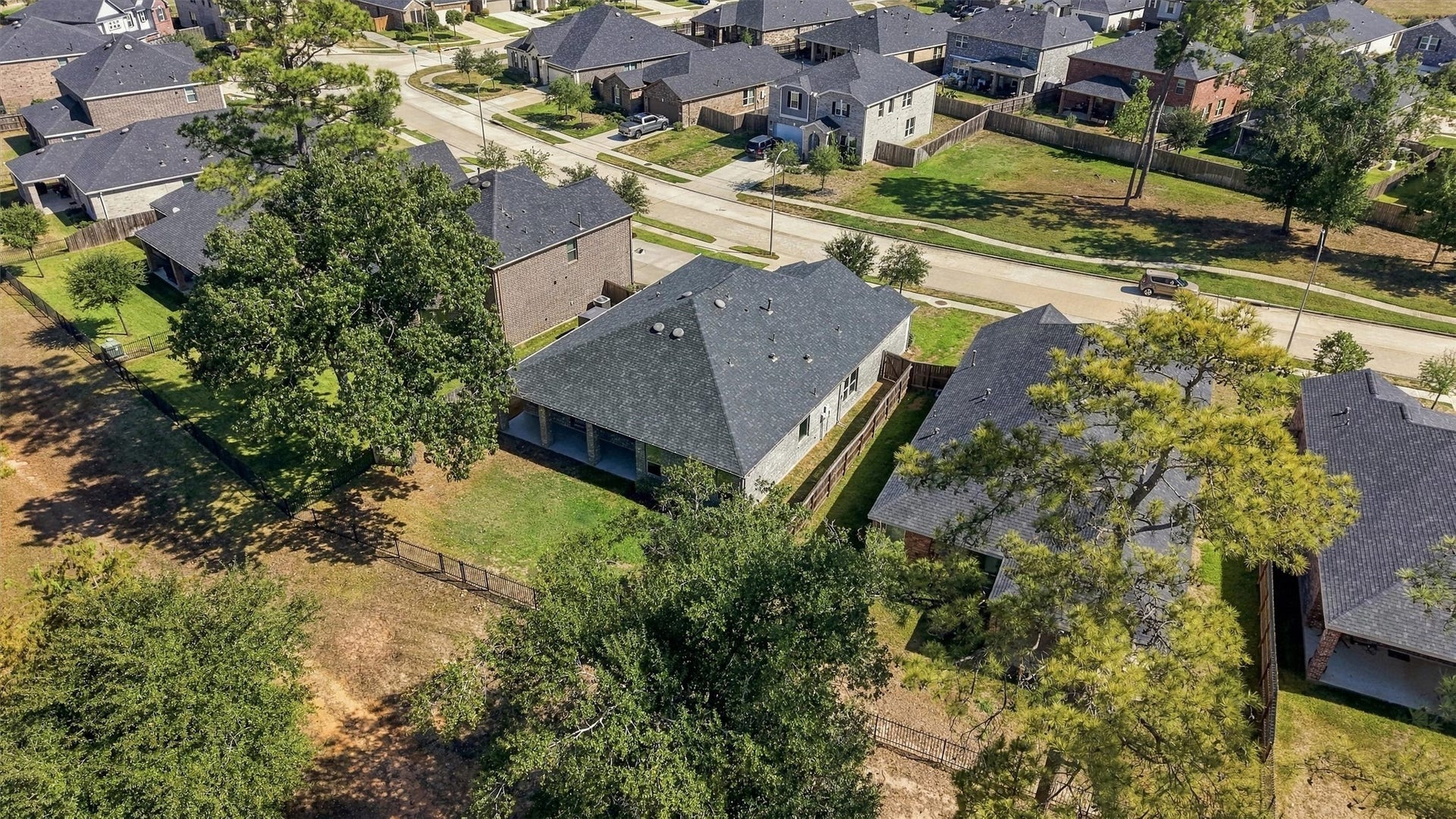 10735 Soaring Legend Lane, Humble, TX 77338