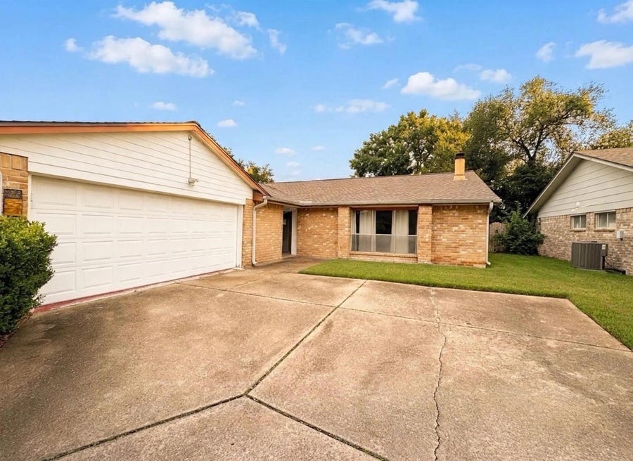 Property photo for 16214 Summer Dawn Lane, Houston, TX