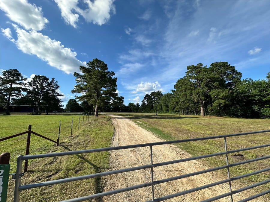 Property photo for 24954 Bailey Grove Road, Montgomery, TX