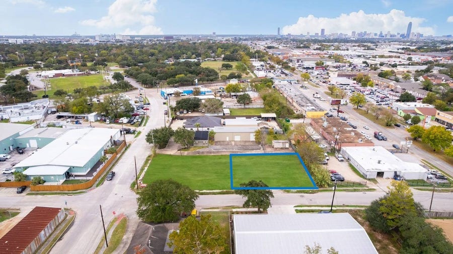 Property photo for 8021 Dunlap Street, Hockley, TX