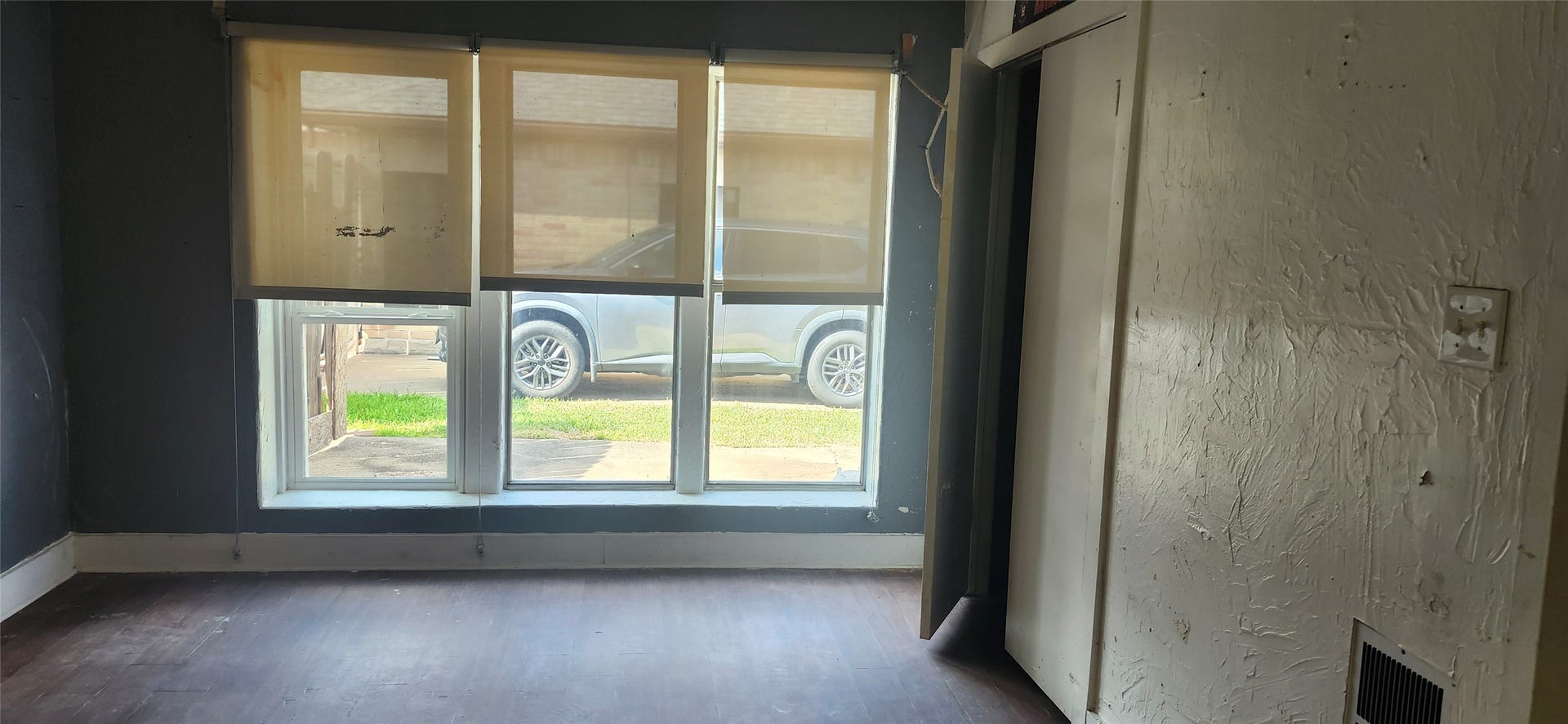 9602 Stockwell Drive, Houston, TX 77083 9602 Stockwell Drive, Houston, TX 77083