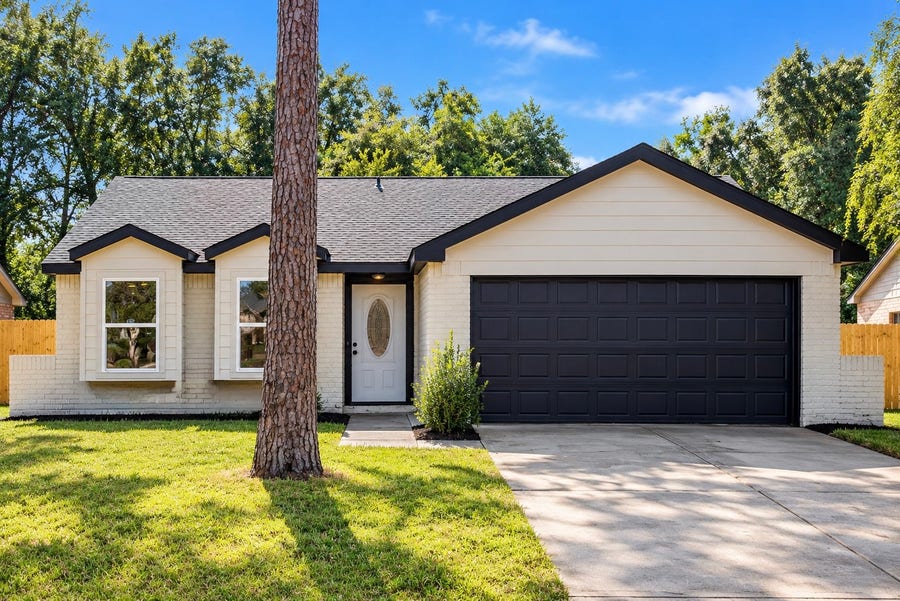 Property photo for 7018 Foxmar Lane, Humble, TX