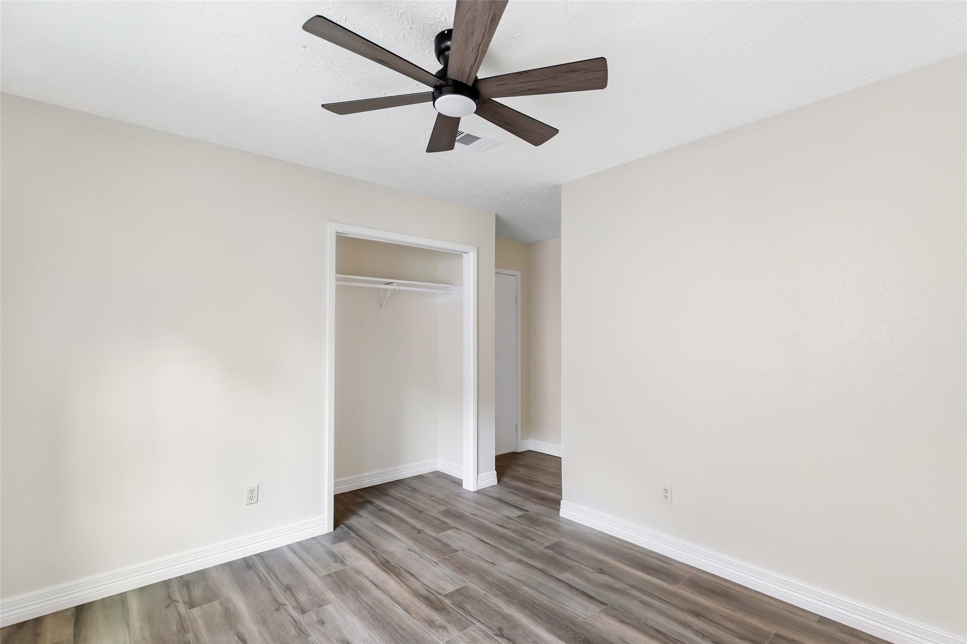7018 Foxmar Lane, Humble, TX 77338