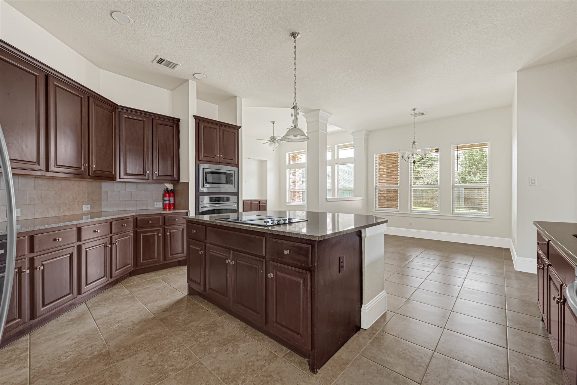 4526 Broken Rock Lane, Sugar Land, TX 77479 4526 Broken Rock Lane, Sugar Land, TX 77479