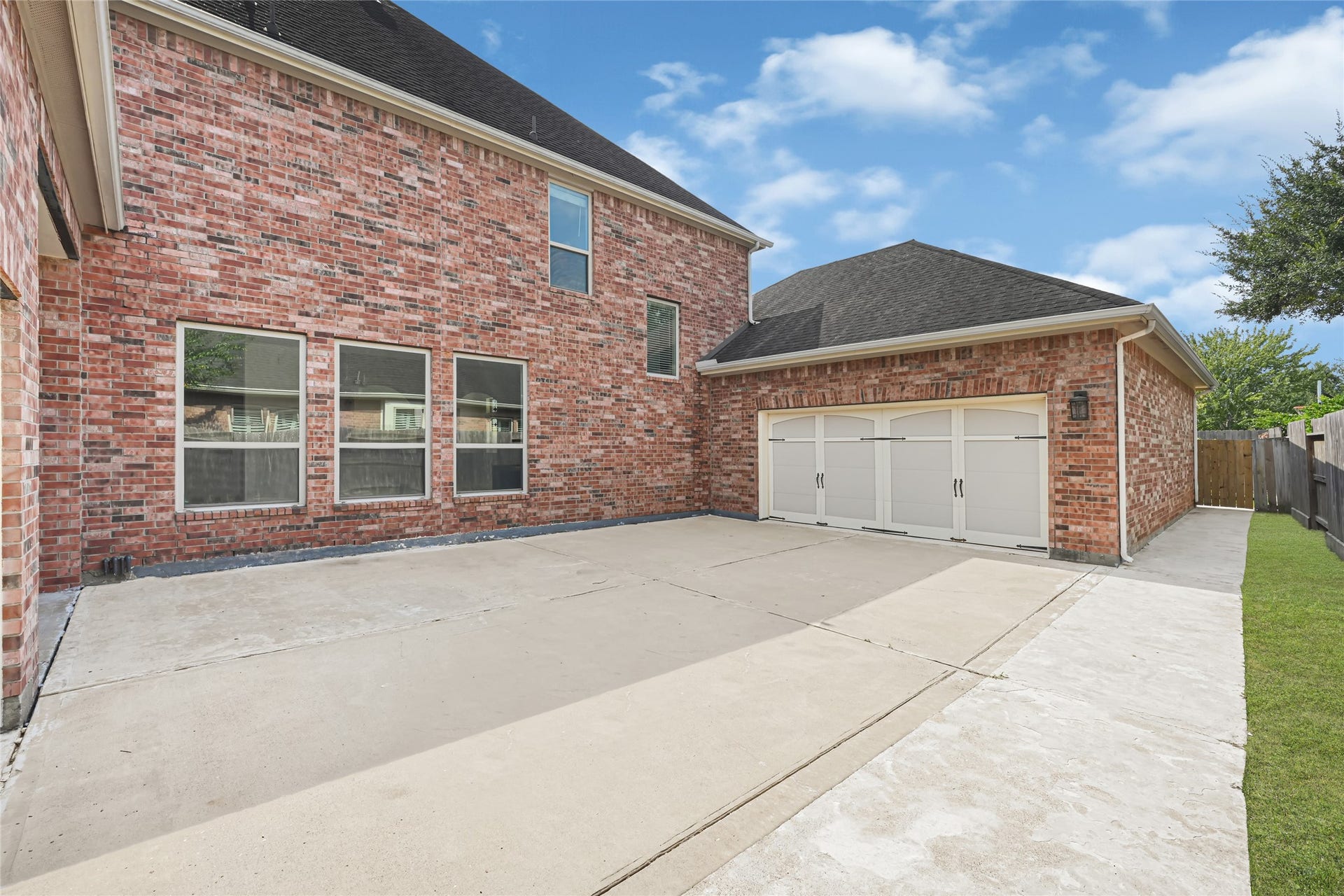 4526 Broken Rock Lane, Sugar Land, TX 77479 4526 Broken Rock Lane, Sugar Land, TX 77479