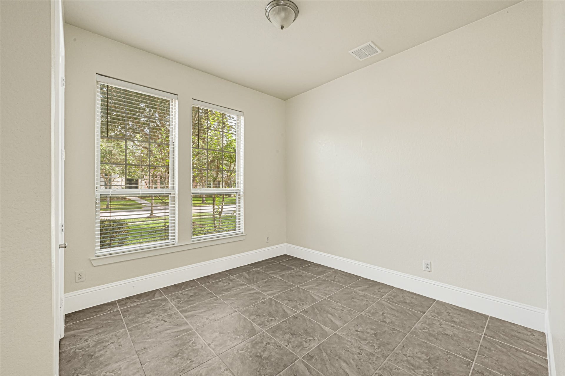 4526 Broken Rock Lane, Sugar Land, TX 77479 4526 Broken Rock Lane, Sugar Land, TX 77479