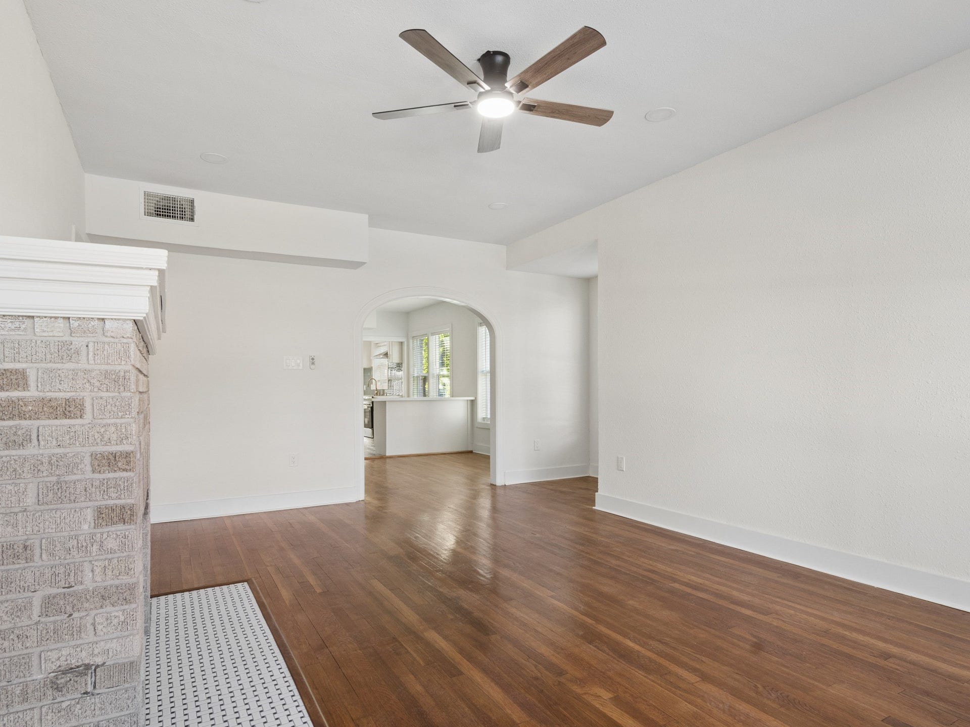 2516 Arbor Street, Houston, TX 77004