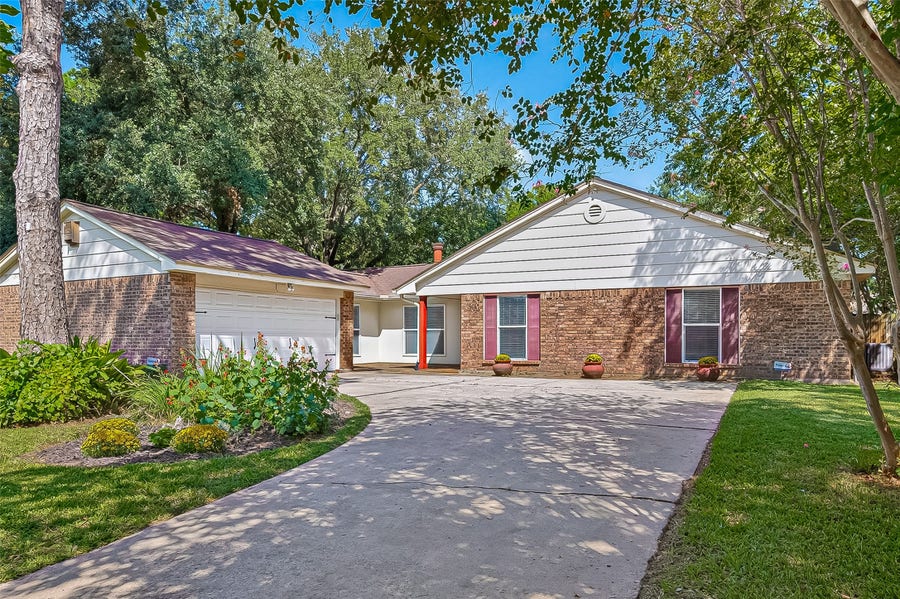 Property photo for 12910 Aste Lane, Houston, TX