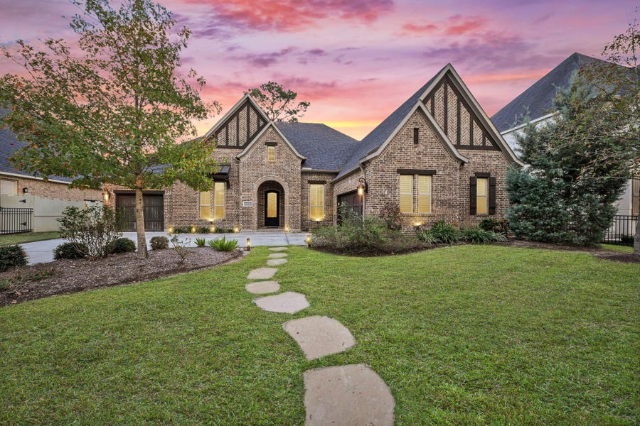 Property photo for 10581 Lake Palmetto Drive, Conroe, TX