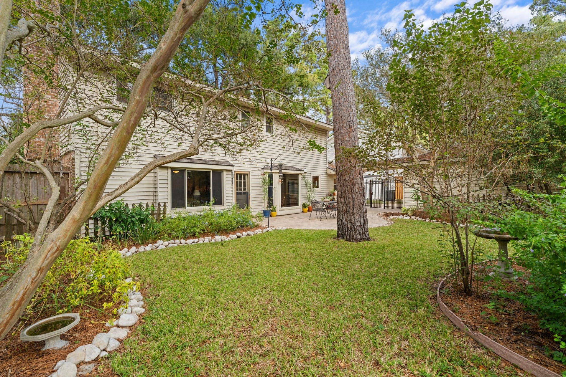 14535 Carolcrest Drive, Houston, TX 77079 14535 Carolcrest Drive, Houston, TX 77079