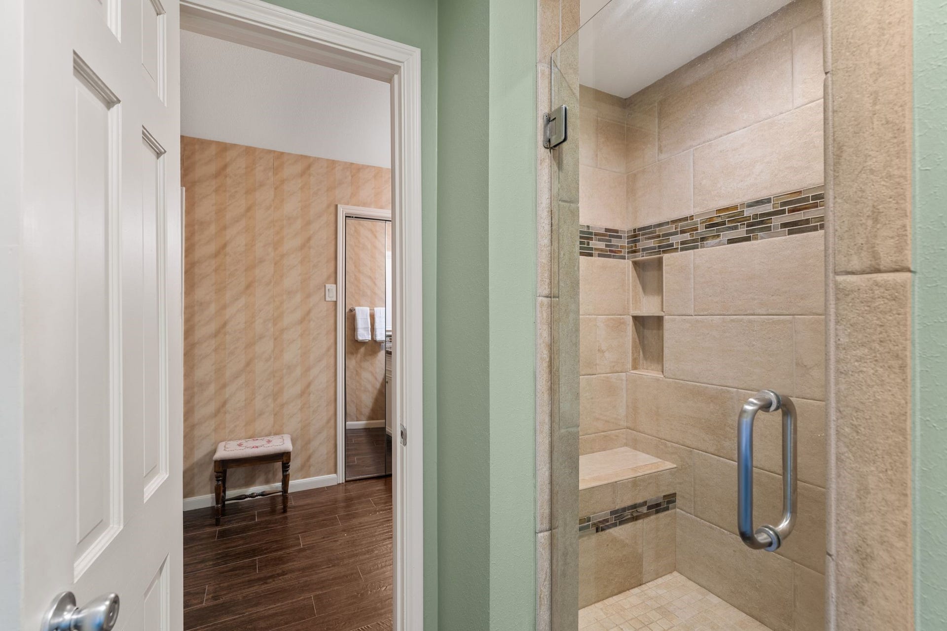 14535 Carolcrest Drive, Houston, TX 77079 14535 Carolcrest Drive, Houston, TX 77079