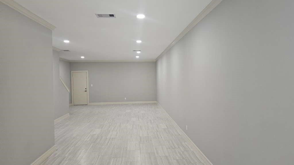 5802 Twisted Pine Court, #B, Houston, TX 77039 5802 Twisted Pine Court, #B, Houston, TX 77039