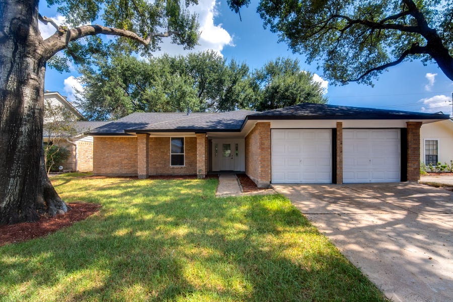 Property photo for 9002 Enchanted Forest Drive, Houston, TX