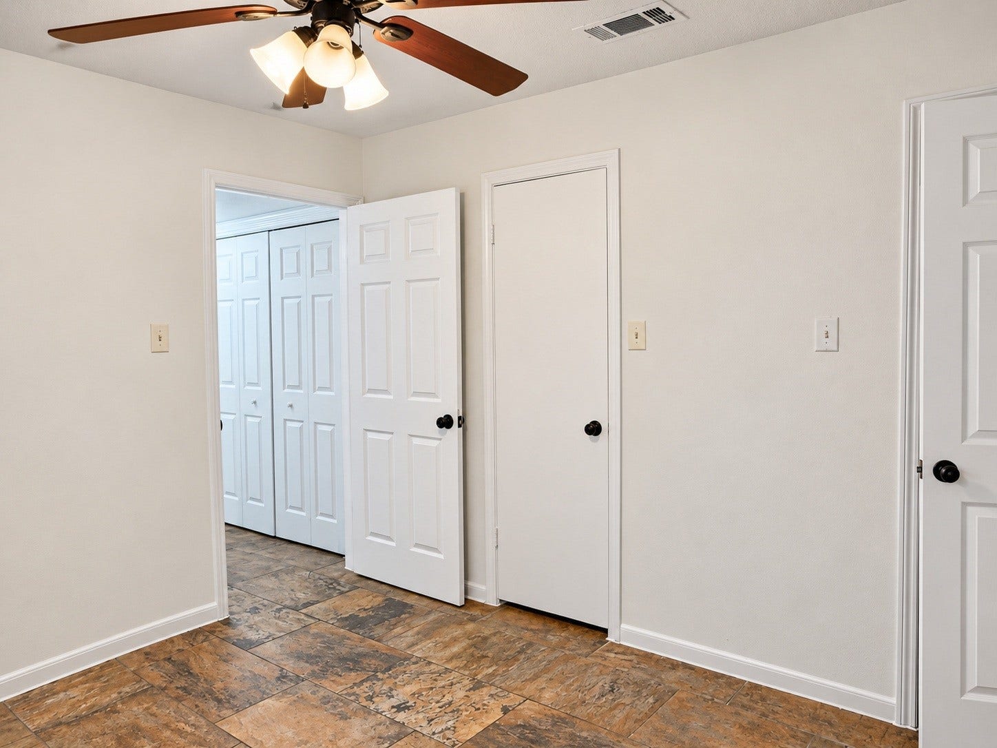6700 Richardson Road, #204, Houston, TX 77069 6700 Richardson Road, #204, Houston, TX 77069