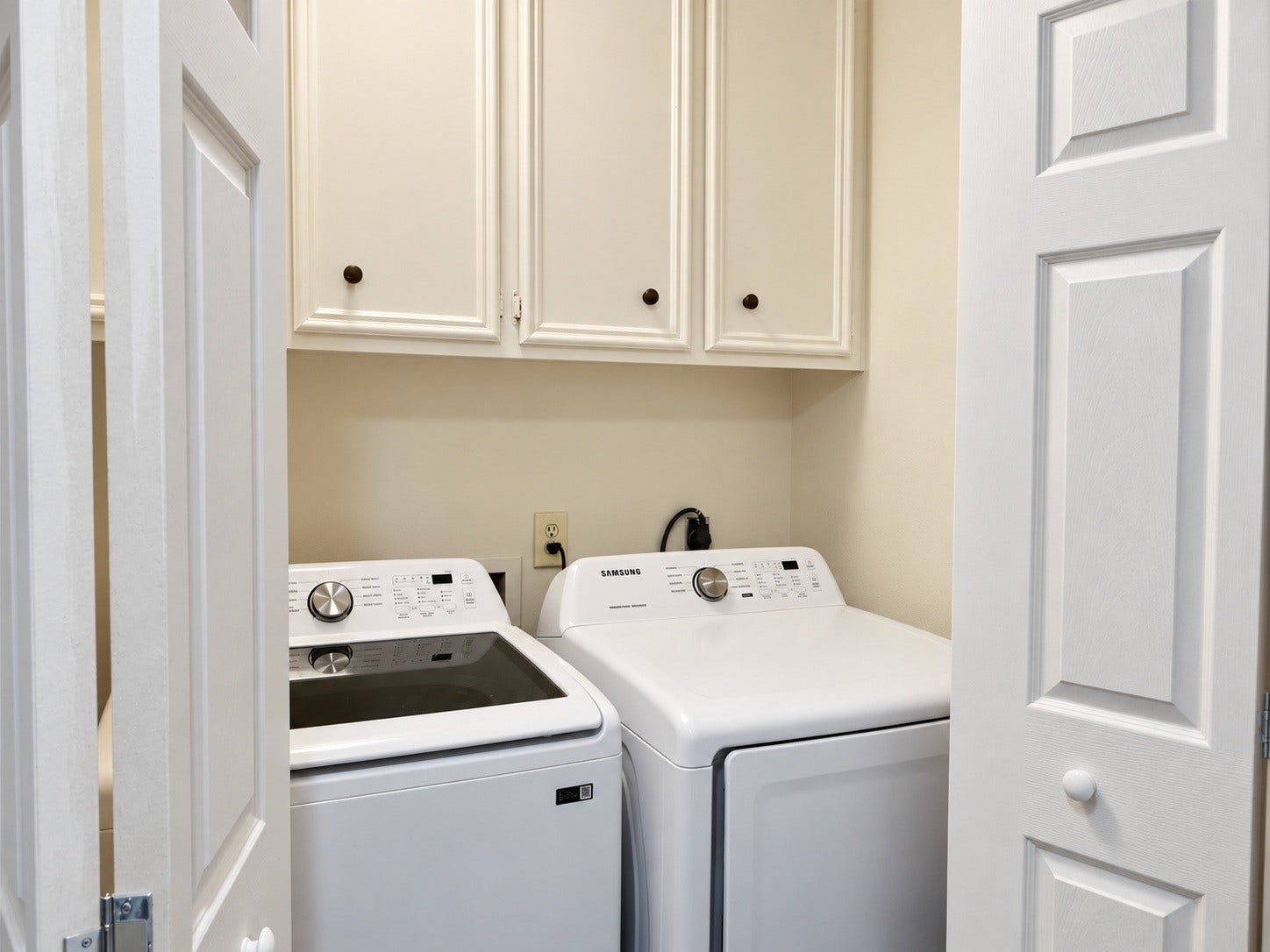 6700 Richardson Road, #204, Houston, TX 77069 6700 Richardson Road, #204, Houston, TX 77069