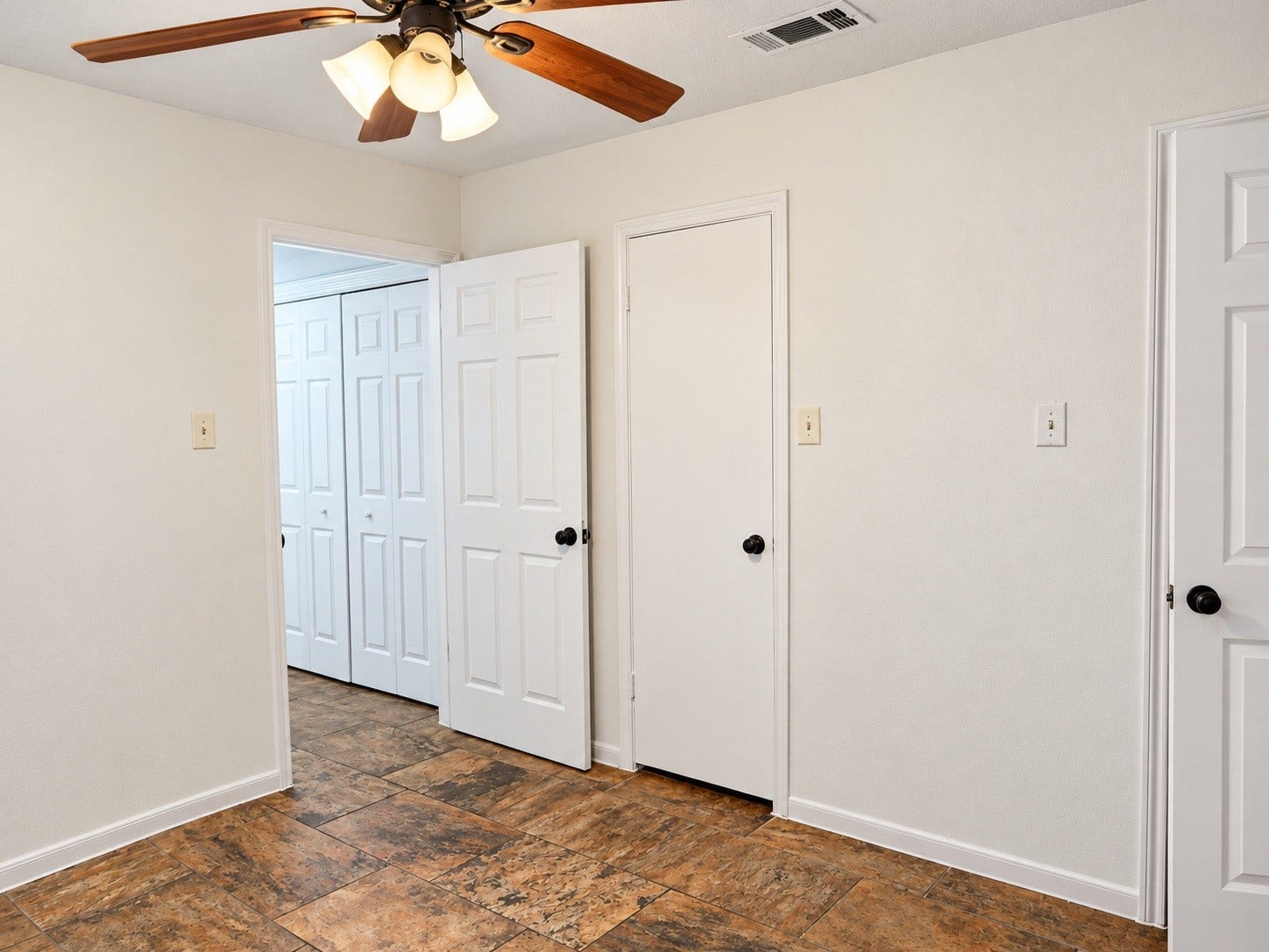 6700 Richardson Road, #204, Houston, TX 77069 6700 Richardson Road, #204, Houston, TX 77069