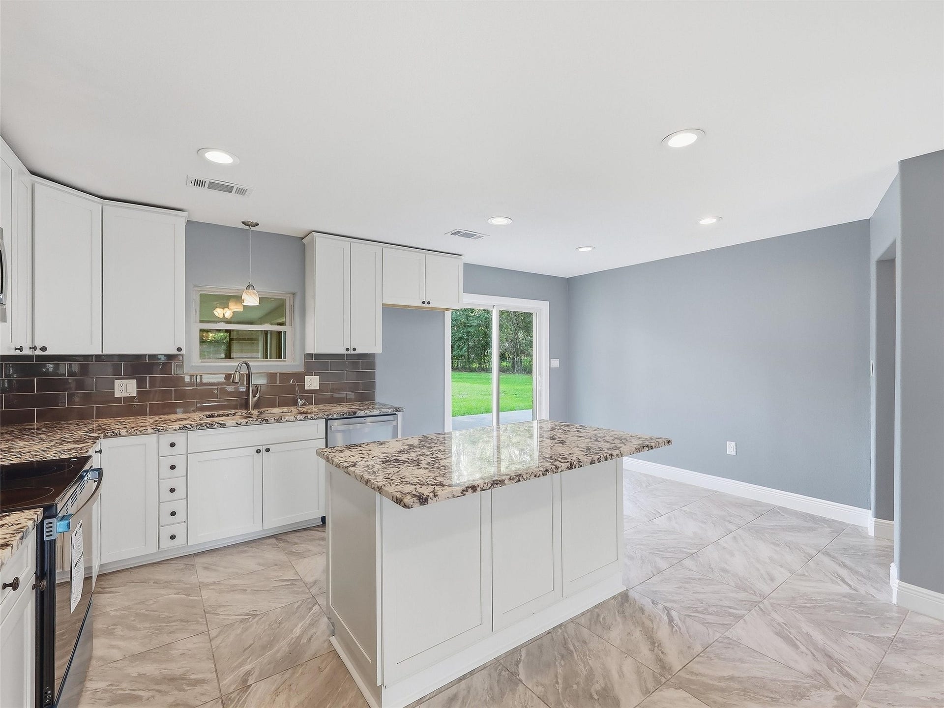 416 Craft Lane, Orange, TX 77632 416 Craft Lane, Orange, TX 77632
