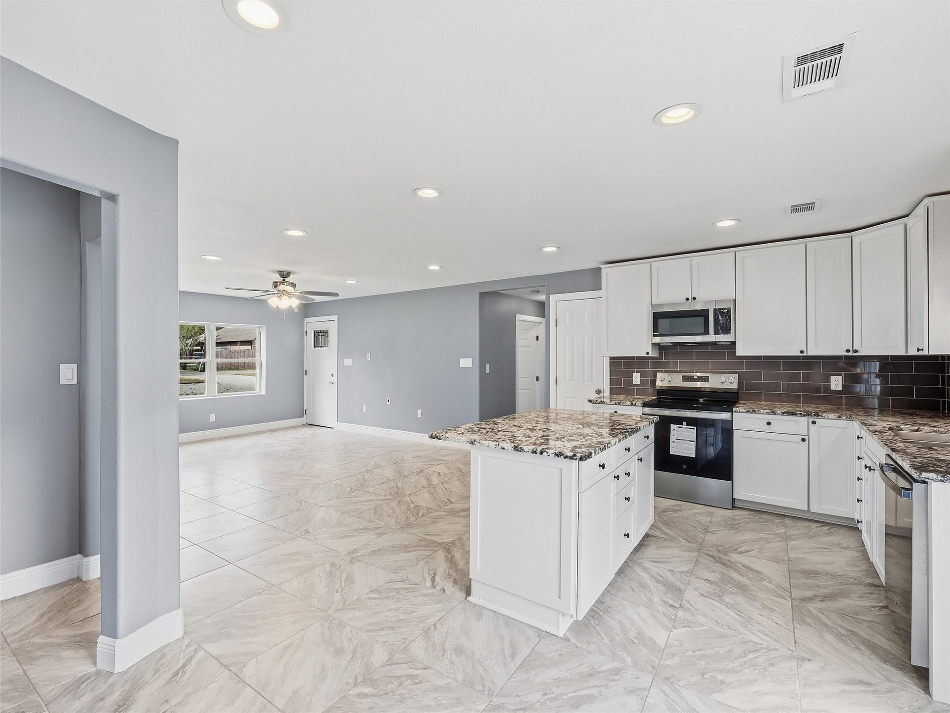 416 Craft Lane, Orange, TX 77632 416 Craft Lane, Orange, TX 77632