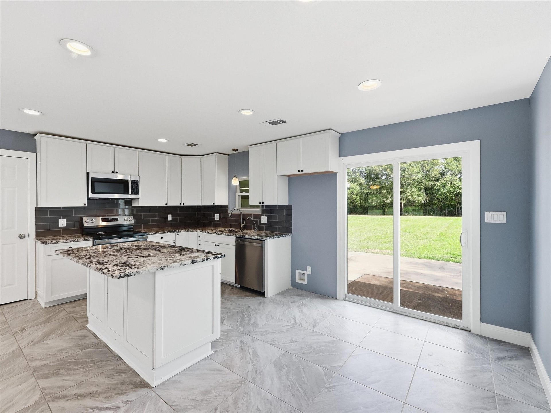 416 Craft Lane, Orange, TX 77632 416 Craft Lane, Orange, TX 77632