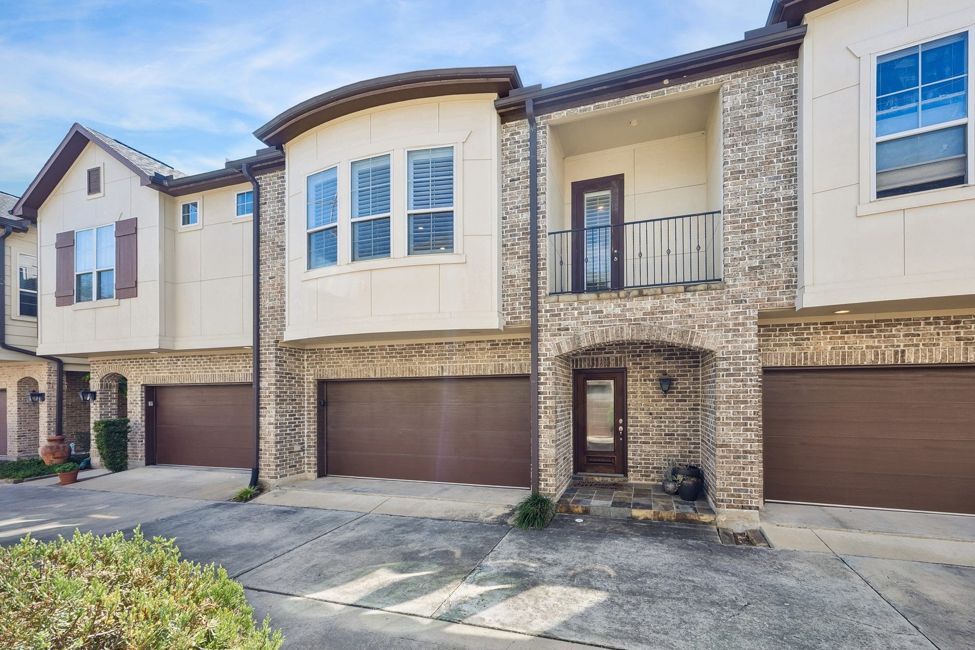 1222 Sampson Street, Houston, TX 77003 1222 Sampson Street, Houston, TX 77003