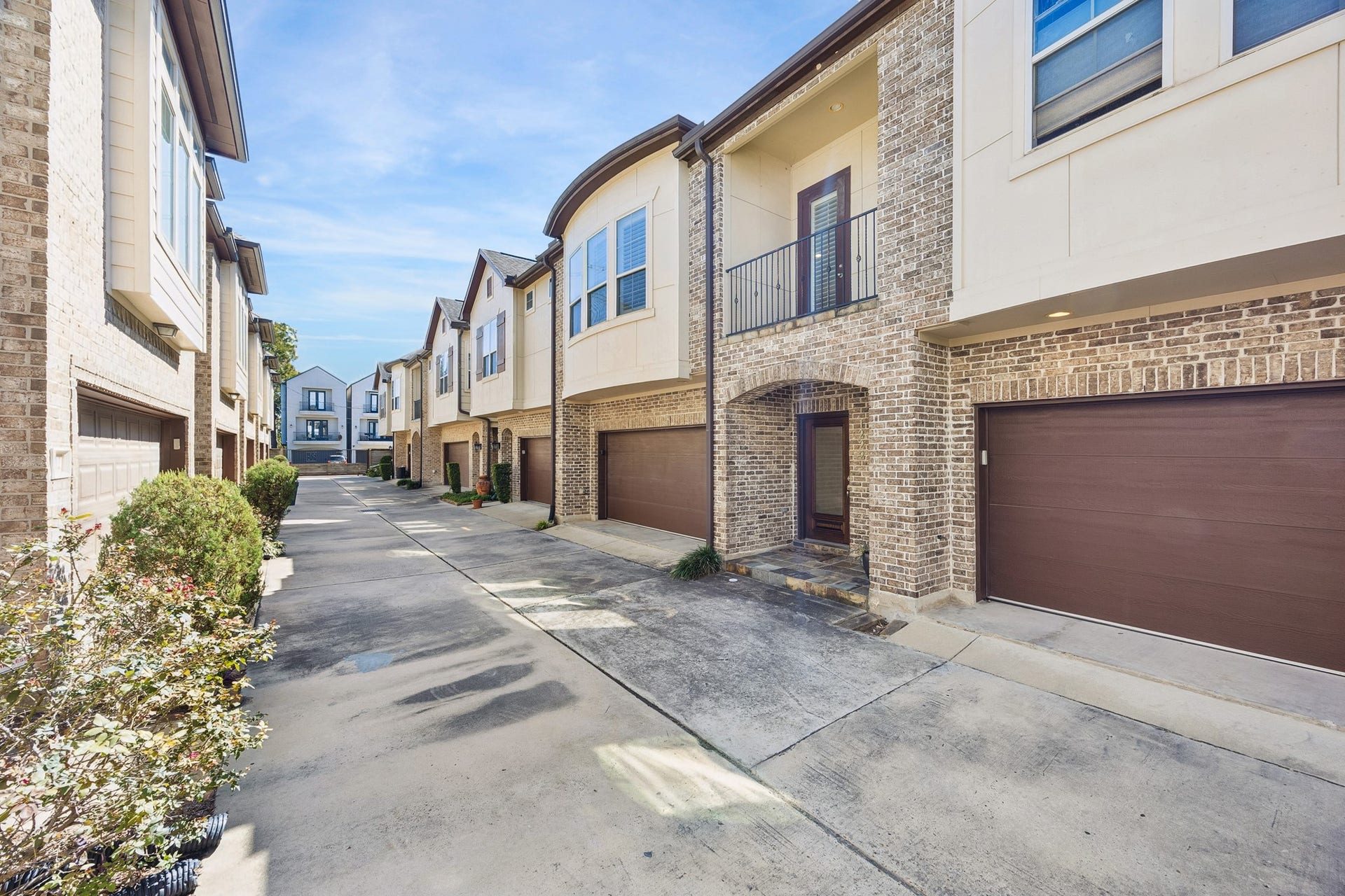 1222 Sampson Street, Houston, TX 77003 1222 Sampson Street, Houston, TX 77003