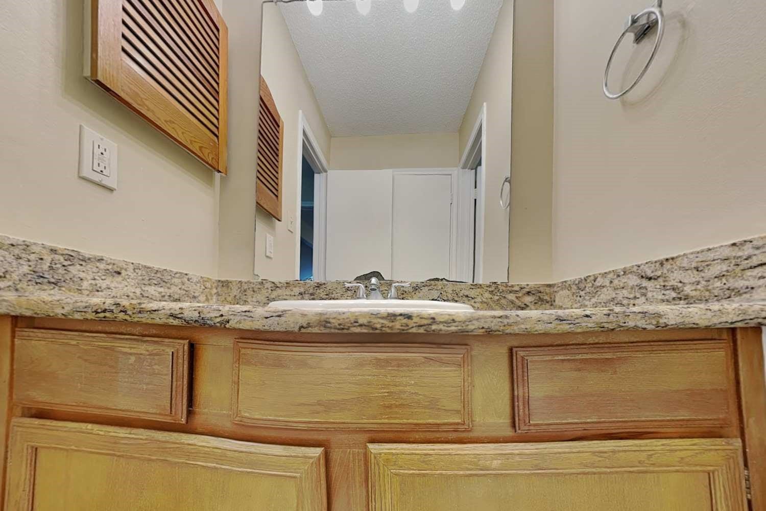 11 Brentwood Oaks Court, The Woodlands, TX 77381 11 Brentwood Oaks Court, The Woodlands, TX 77381