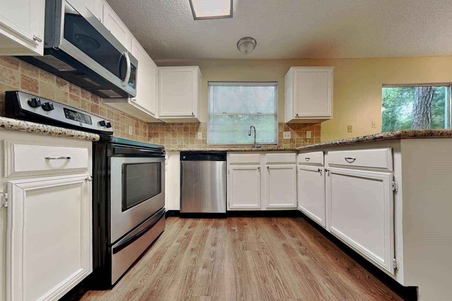 11 Brentwood Oaks Court, The Woodlands, TX 77381 11 Brentwood Oaks Court, The Woodlands, TX 77381